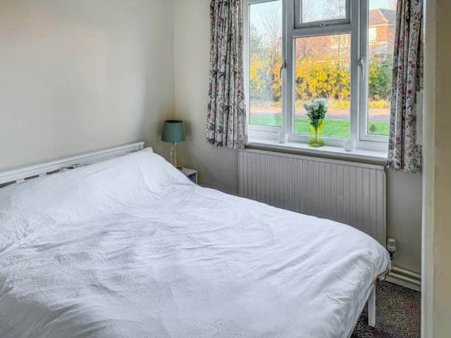 Double bedroom | Lowal House - Lowal House, Saffron Walden