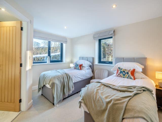 Twin bedroom | Moorgate Lodge - Moorgate Farm, Kelbrook