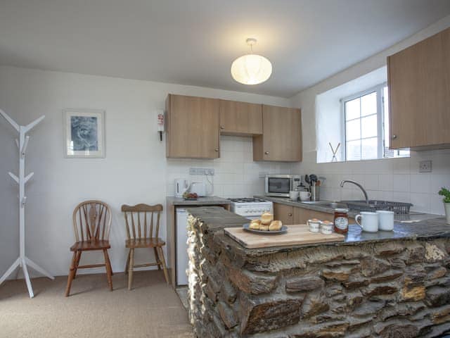 Kitchen area | Hayloft - Summercourt Cottages, Looe