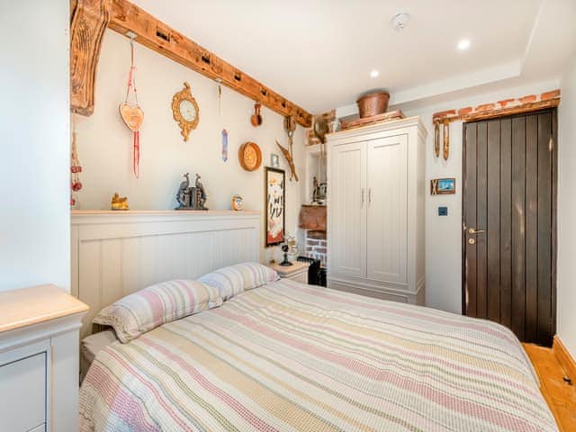 Double bedroom | Bramley Cottage, Otham, near Maidstone