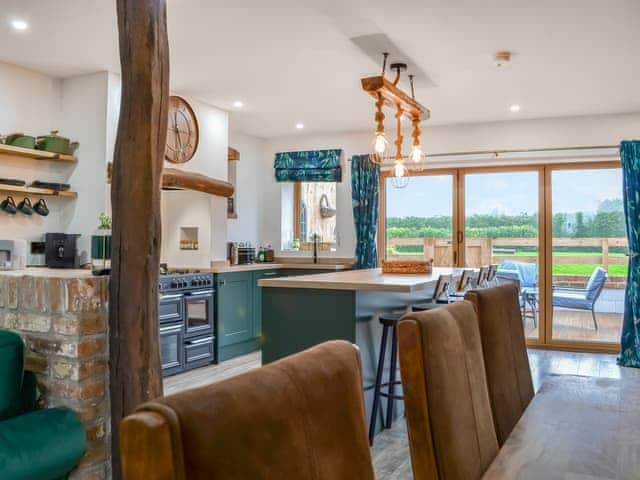 Kitchen/diner | Cart House - Clapham Holme Farm Cottages, Great Hatfield, near Hull