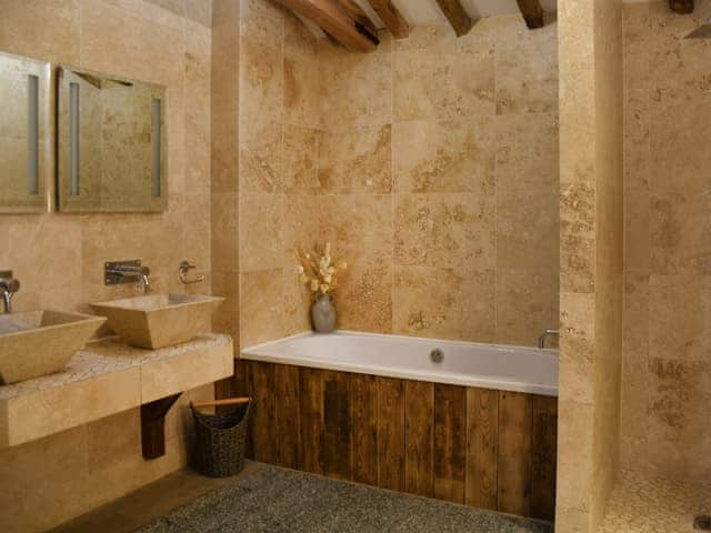 Bathroom | The Wilderness Retreat, Dunston