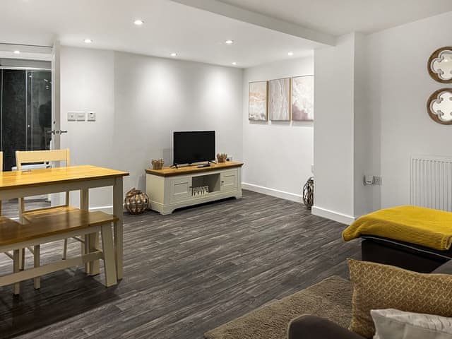 Living area | Ilfracombe Haven, Ilfracombe