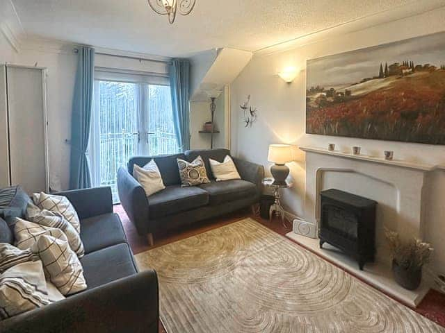 Living area | Clovelly Rise, Dawlish