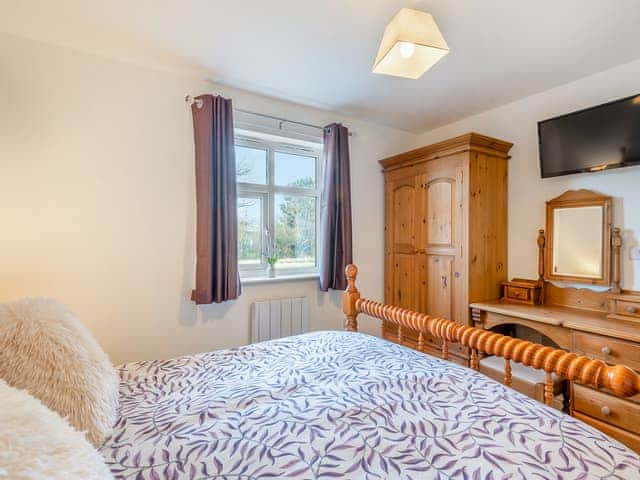 Double bedroom | The Hideaway - Holding Holiday Homes, Hogsthorpe