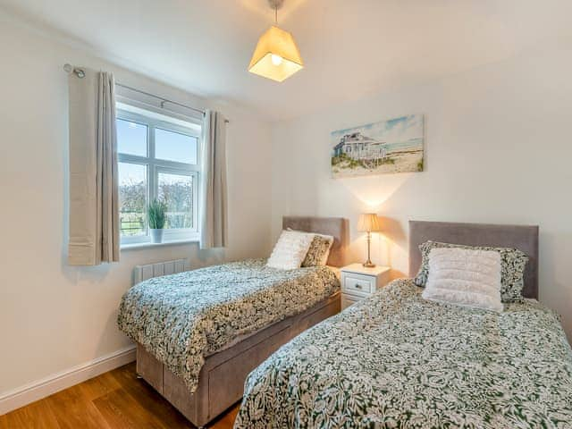 Twin bedroom | The Hideaway - Holding Holiday Homes, Hogsthorpe