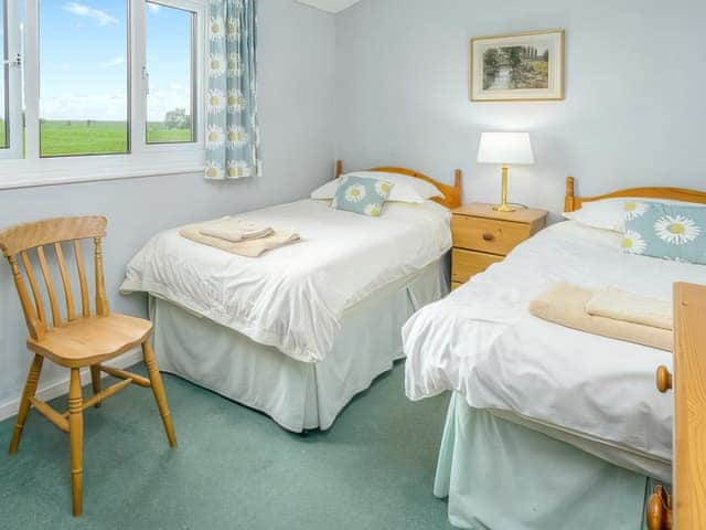 Twin bedroom | Six the Square - Elwick Farm Holiday Cottages, Belford