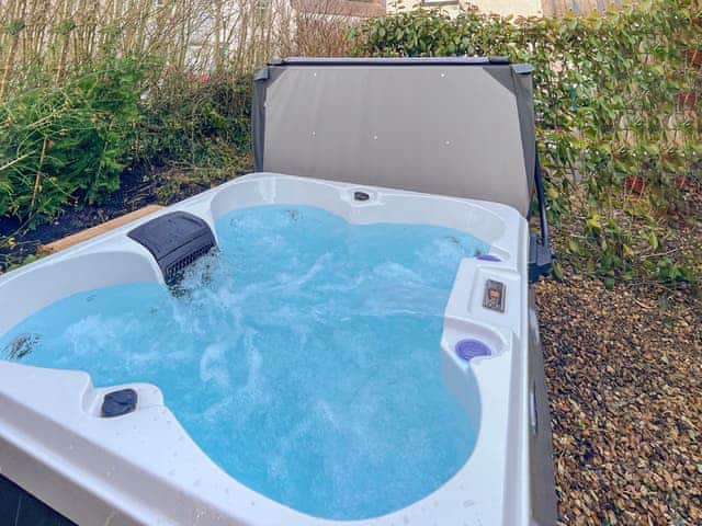 Hot tub | Dorys Cottage, Dalton-in-Furness, near Ulverston and Lakeland Peninsula