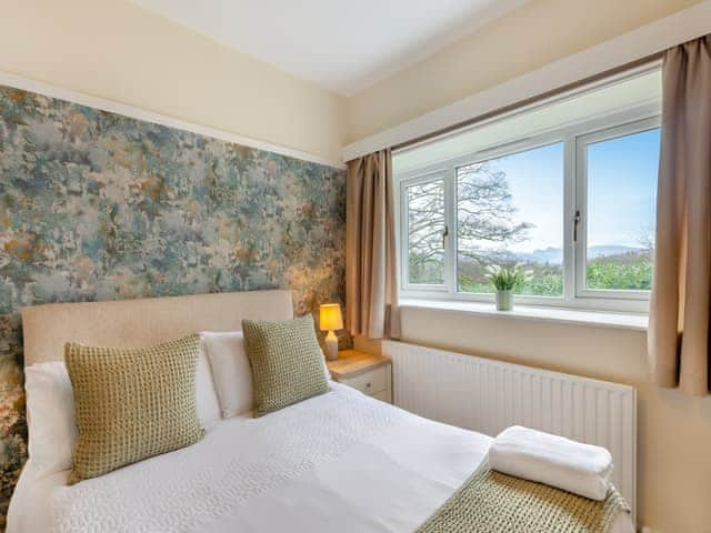 Relaxing double bedroom | Corner Cottage, Troutbeck Bridge, near Windermere