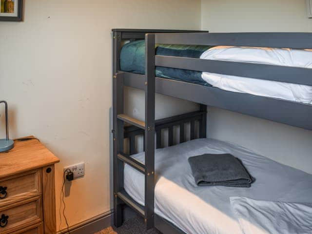 Bunk bedroom | The Dairy - Norfolk Coastal Cottages, Heacham, near Hunstanton