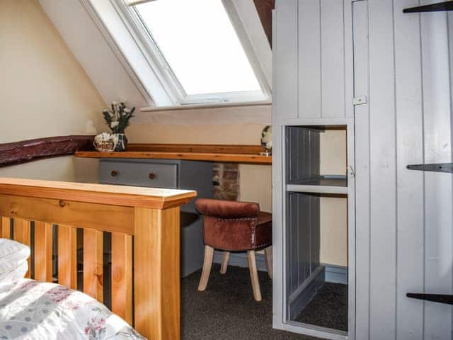 Double bedroom | The Old Barn - Norfolk Coastal Cottages, Heacham, near Hunstanton