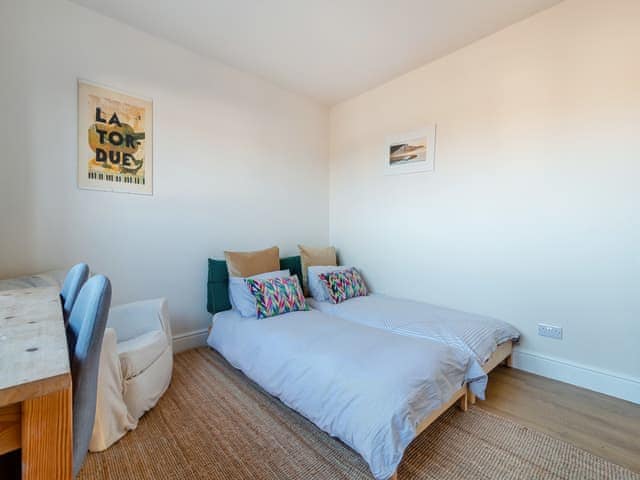 Twin bedroom | Loft Studio - West Hove, Brighton, East Sussex