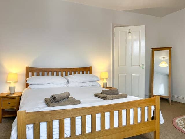 Double bedroom | Hollybush Cottage, Buxton