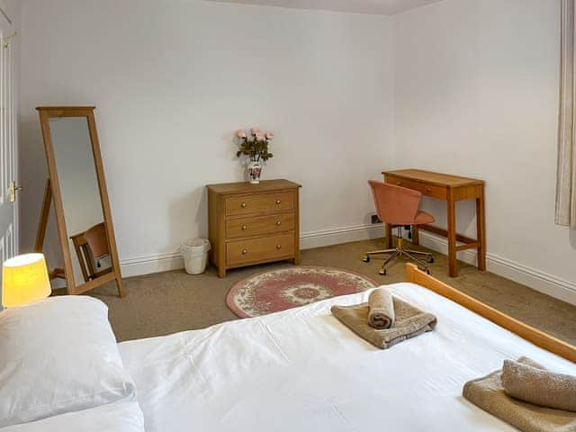 Double bedroom | Hollybush Cottage, Buxton