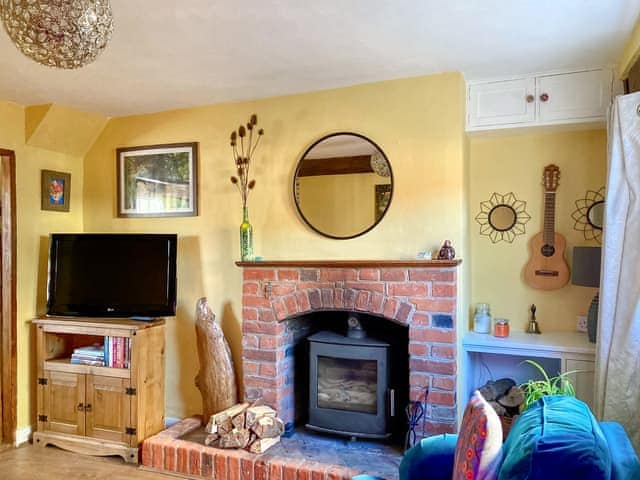 Living area | Sunny Meadow Cottage, Sudbury