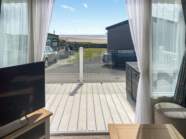 Open plan living space | Ocean View, Lancaster