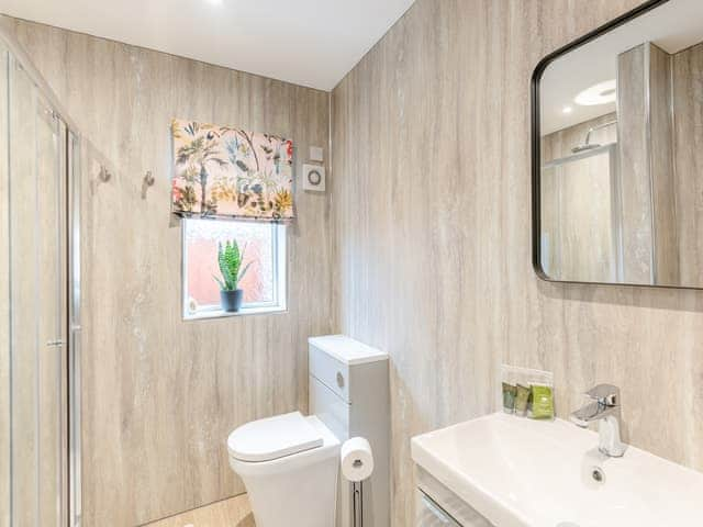 Bathroom | Snowdrop - Golden Beach Holiday Park, Ingoldmells