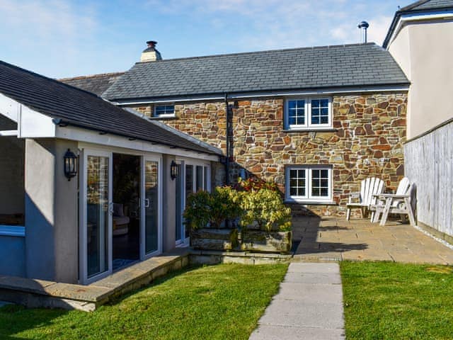 Exterior | Honeysuckle Cottage, High Bickington