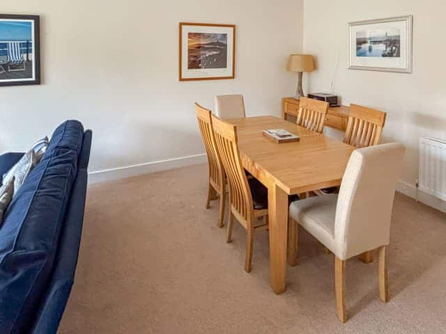 Dining Area | Seagull Apartment, Scarborough