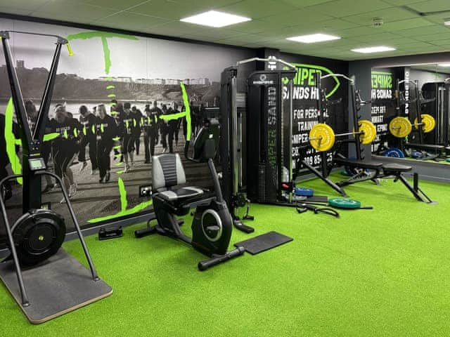 Well equipped gym available to guests | Seagull Apartment, Scarborough