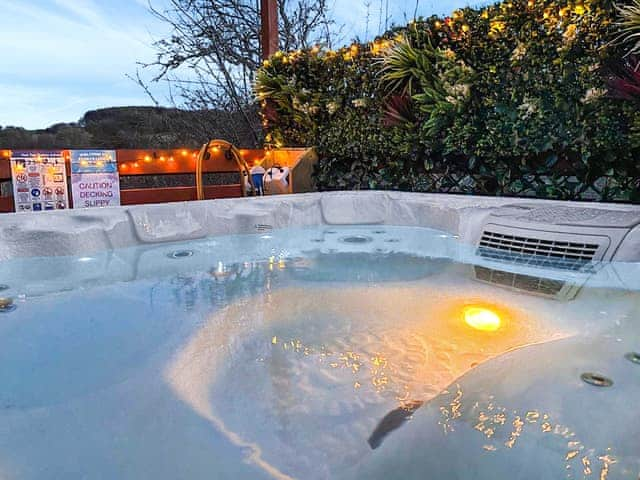 Hot tub | Floki&rsquo;s Lodge, Felmoor Park, near Morpeth