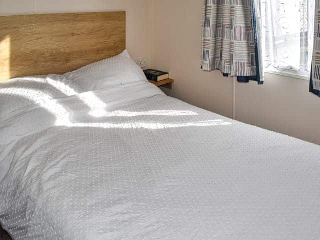 Double bedroom | Dunroamin, Sandown