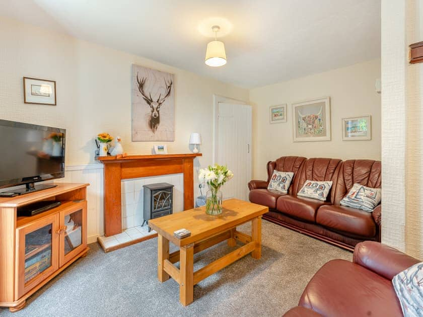 Living room | Carraig-Dhubh South - Carraig Dhubh Cottages, Whiting Bay