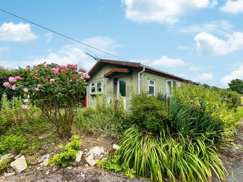 Exterior | Bowling Green Farm- Drakes - Bowling Green Farm, East Orchard, near Shaftesbury