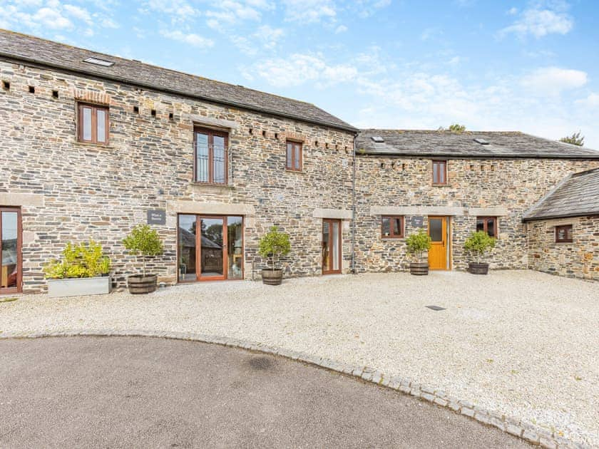 Exterior | Higher Churchtown Farm - What a Beauty - Higher Churchtown Farm Barns, Tresmeer, near Launceston