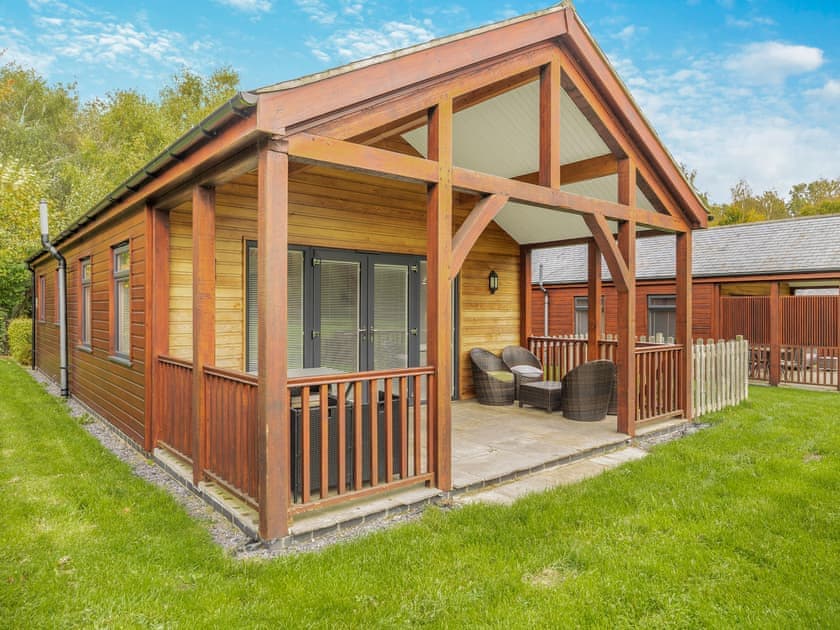 Exterior | Oscar Lodge - Birchdale Lodges & Alpaca&rsquo;s, Norton Disney, near Lincoln