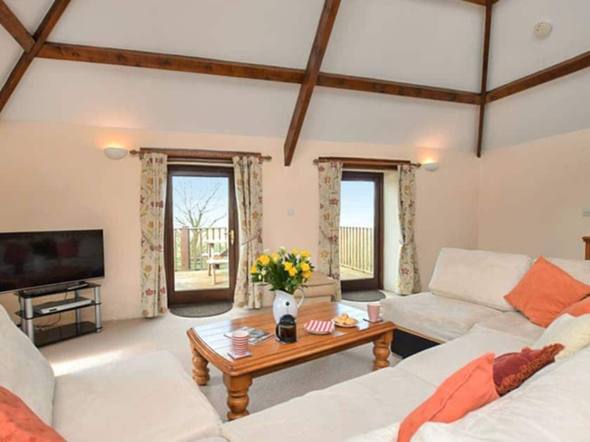 Living area | Miller&rsquo;s Cottage - Fentrigan Manor Farm Holiday Cottages, Warbstow