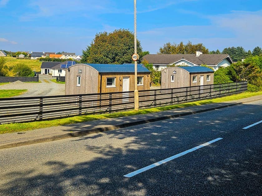 Exterior | Harris - Hebridean Holiday Huts, Stornoway