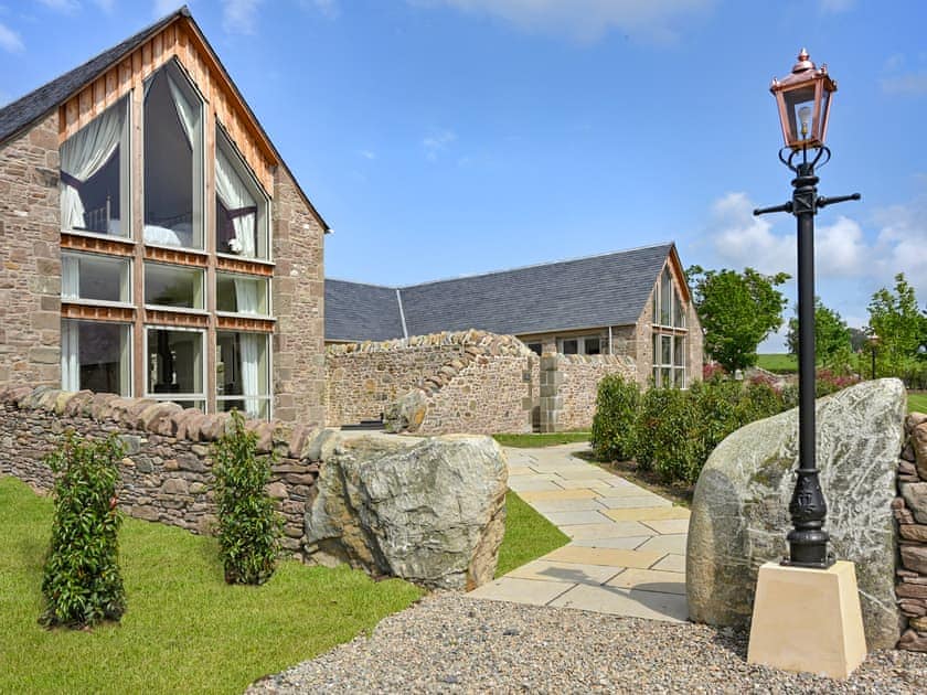 Exterior | Falcon Steading - Logiealmond Estate, Logiealmond, near Crieff