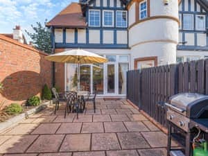 Exterior | Piersland Mews, Troon