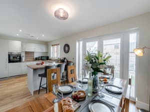 Kitchen/diner | Sea Glass, Amble, near Warkworth