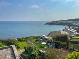 Exterior | Coastguards, Portscatho
