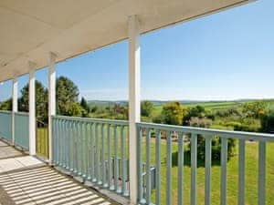 View | Willow Apartment - Moorhead Country Holidays, Woolfardisworthy, Clovelly