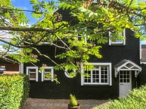 Exterior | Valentine Suite - Meldrum Apartments, Ceres, near St Andrews