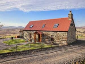 Exterior | Kestrel Cottage, Rogart