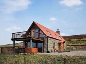 Exterior | Kestrel Cottage, Rogart