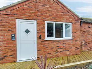 Exterior |  Kirkstead - Walcott Lodges, Walcott