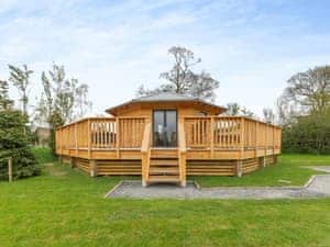 Exterior | The Firs (Pet), Oswestry