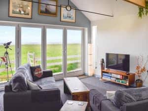 Open plan living space | Ship Ahoy, Walcott-on-Sea