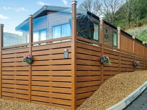 Exterior | Hillfort Lodge, Llanrhystud
