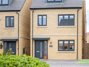 Exterior | Claremont, Whitby