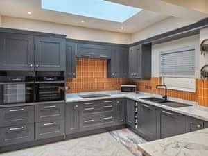 Family kitchen with Induction Hob, two ovens and Dishwasher. | Edingworth, Lowestoft