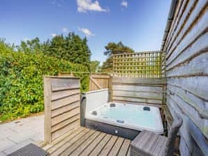 Hot tub | Brandy Lodge - Tavern Cottages, Newsham, near Richmond