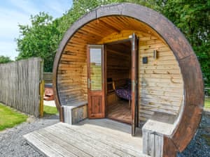 Exterior | Willow - Glamping Pod - Castle Farm Holidays Shropshire, Oswestry