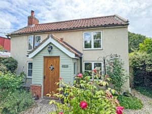 Exterior | Hill House, Snape