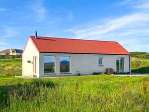 Exterior | Taigh Mullach Dearg, Portree
